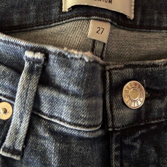 AGOLDE Sophie High-Rise Skinny Crop Jeans in Paradox Distressed - Picture 5 of 6